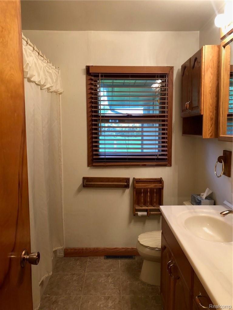 6517 Baldwin Road Swartz Creek, MI 48473 - Photo 20 of 27 IMG_5602.jpg