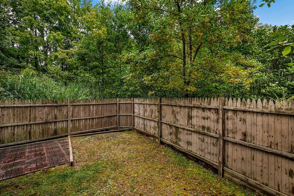 36 Peterson Road North Andover, MA 01845 - Photo 17 of 18
