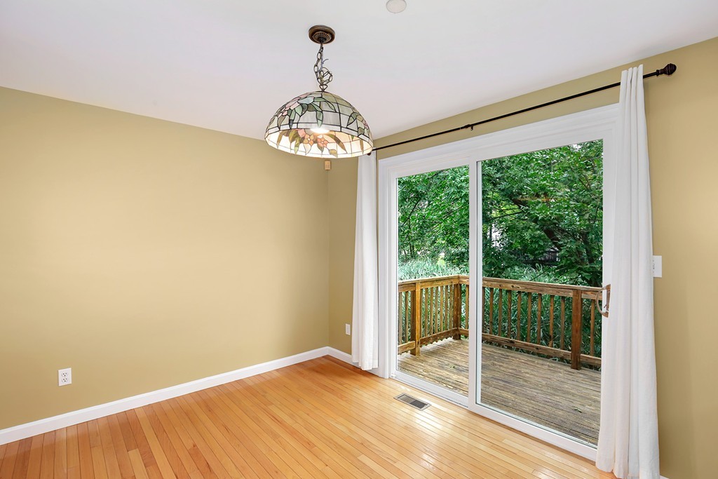 36 Peterson Road North Andover, MA 01845 - Photo 5 of 18
