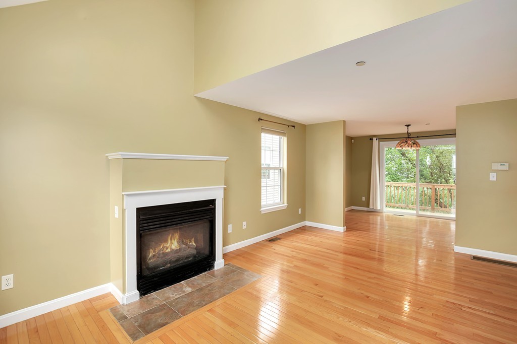 36 Peterson Road North Andover, MA 01845 - Photo 6 of 18