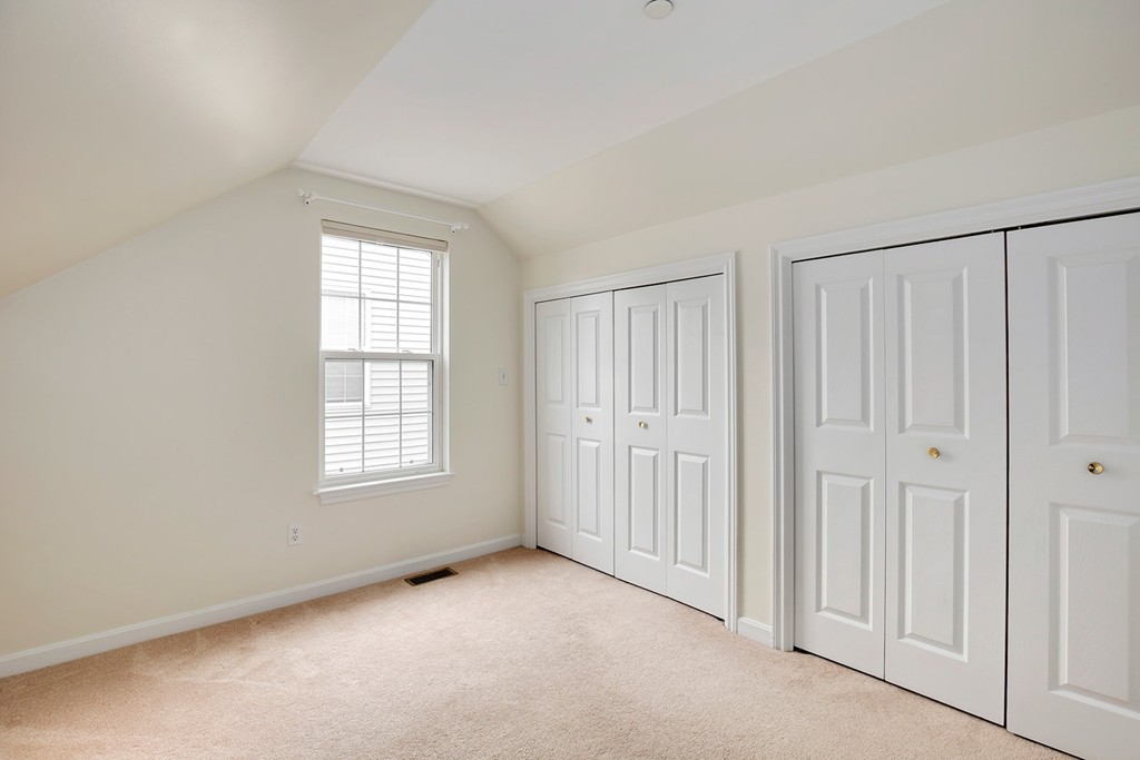 36 Peterson Road North Andover, MA 01845 - Photo 9 of 18