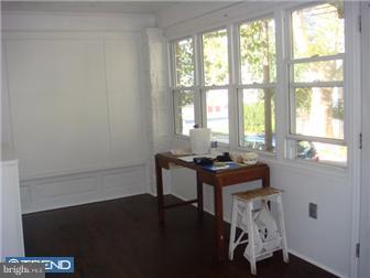 118 Kent Road Upper Darby, PA 19082 - Photo 3 of 11