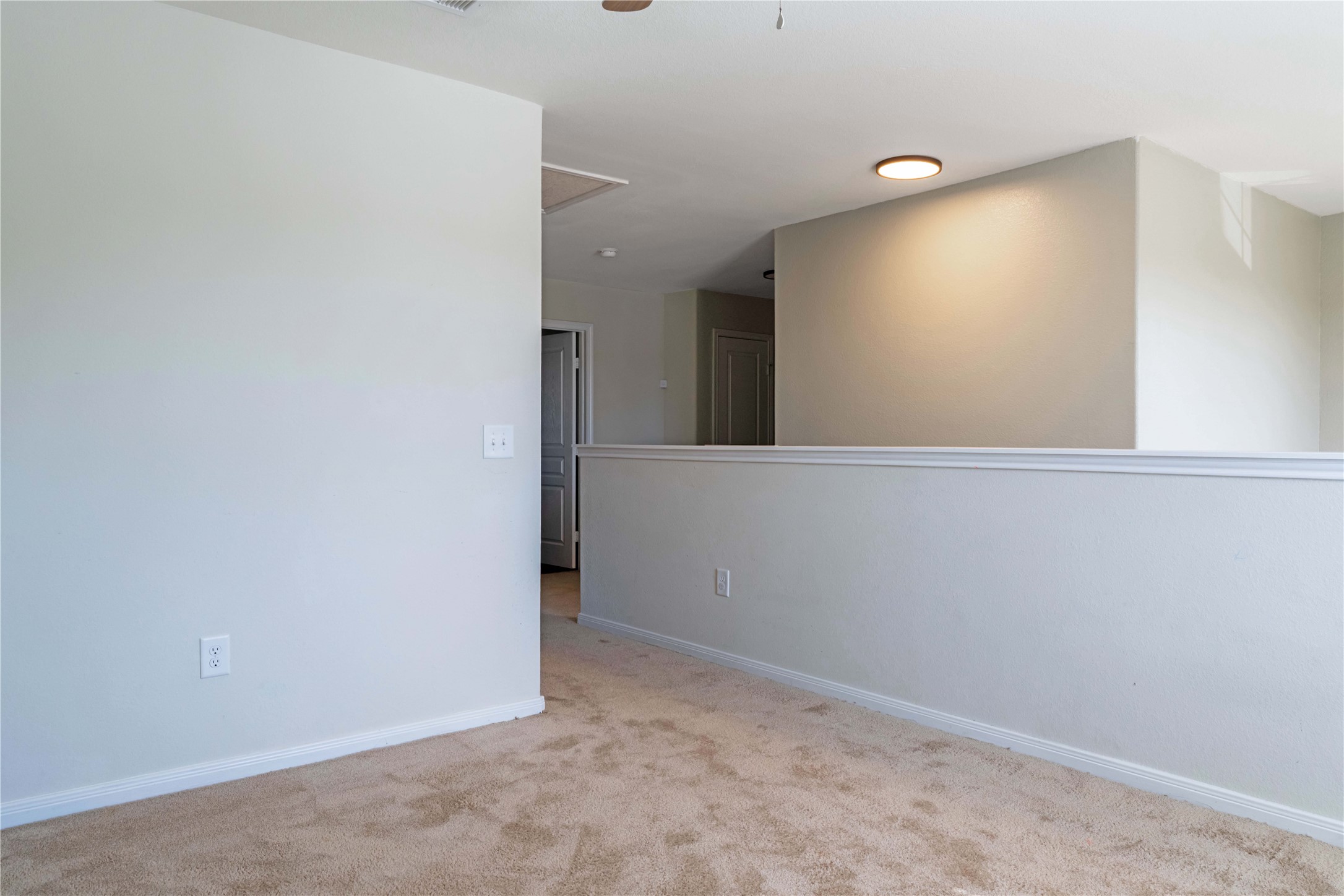 10011 Orchid Spring Lane Houston, TX 77044 - Photo 22 of 42 a view of an empty room