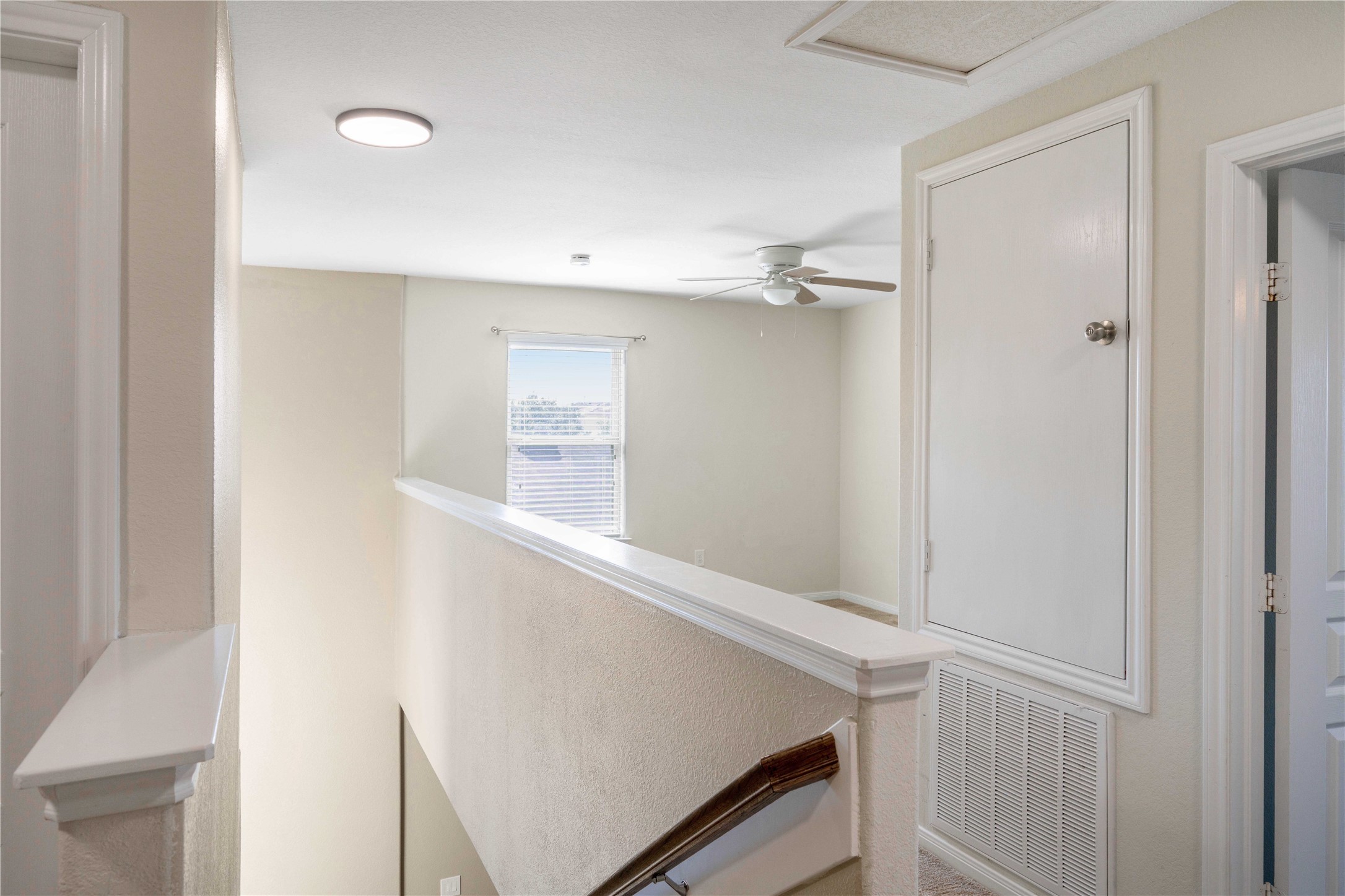 10011 Orchid Spring Lane Houston, TX 77044 - Photo 40 of 42 a view of an empty room