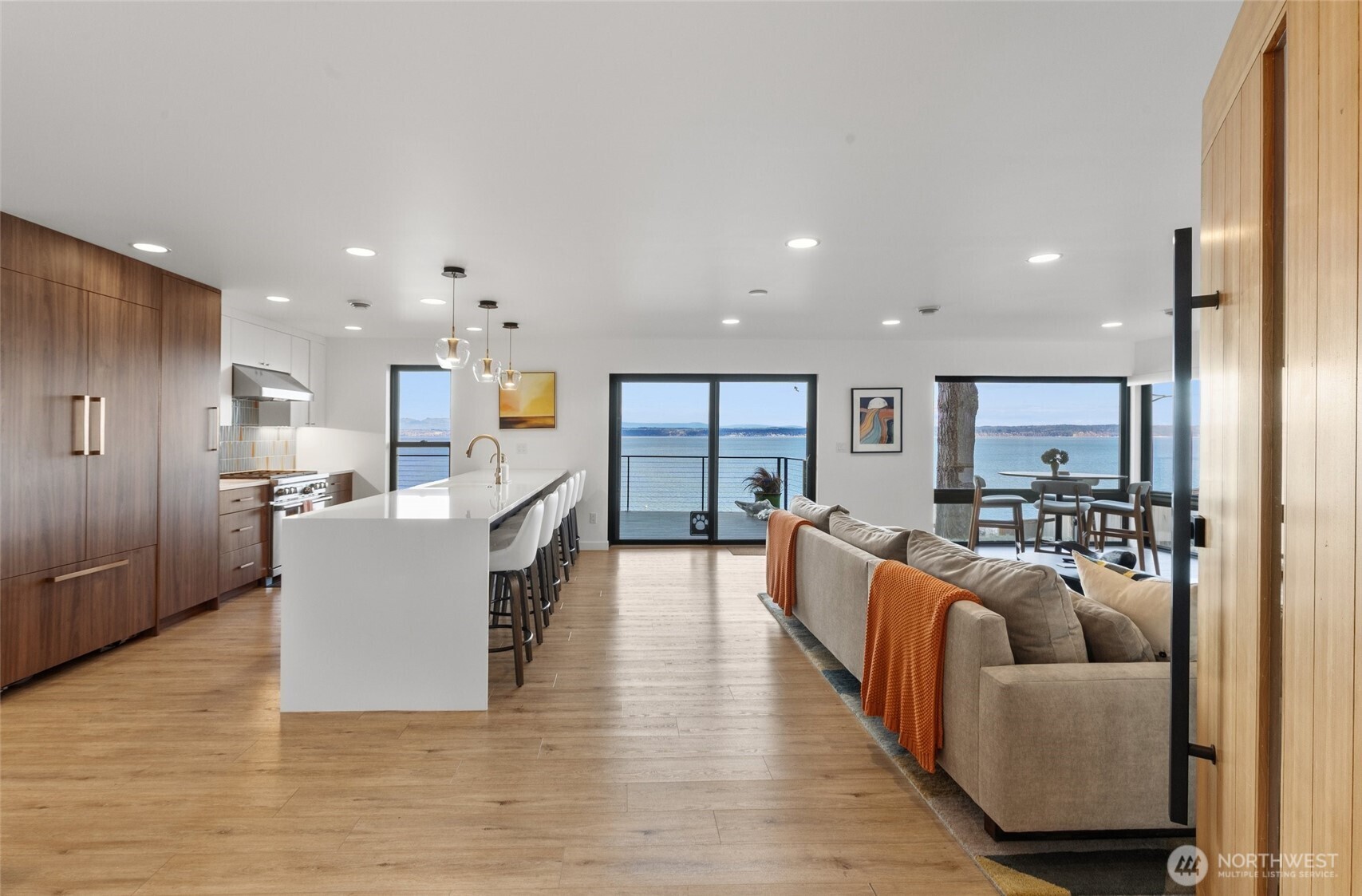 1067 South Cavalero Road Camano Island, WA 98282 - Photo 4 of 40