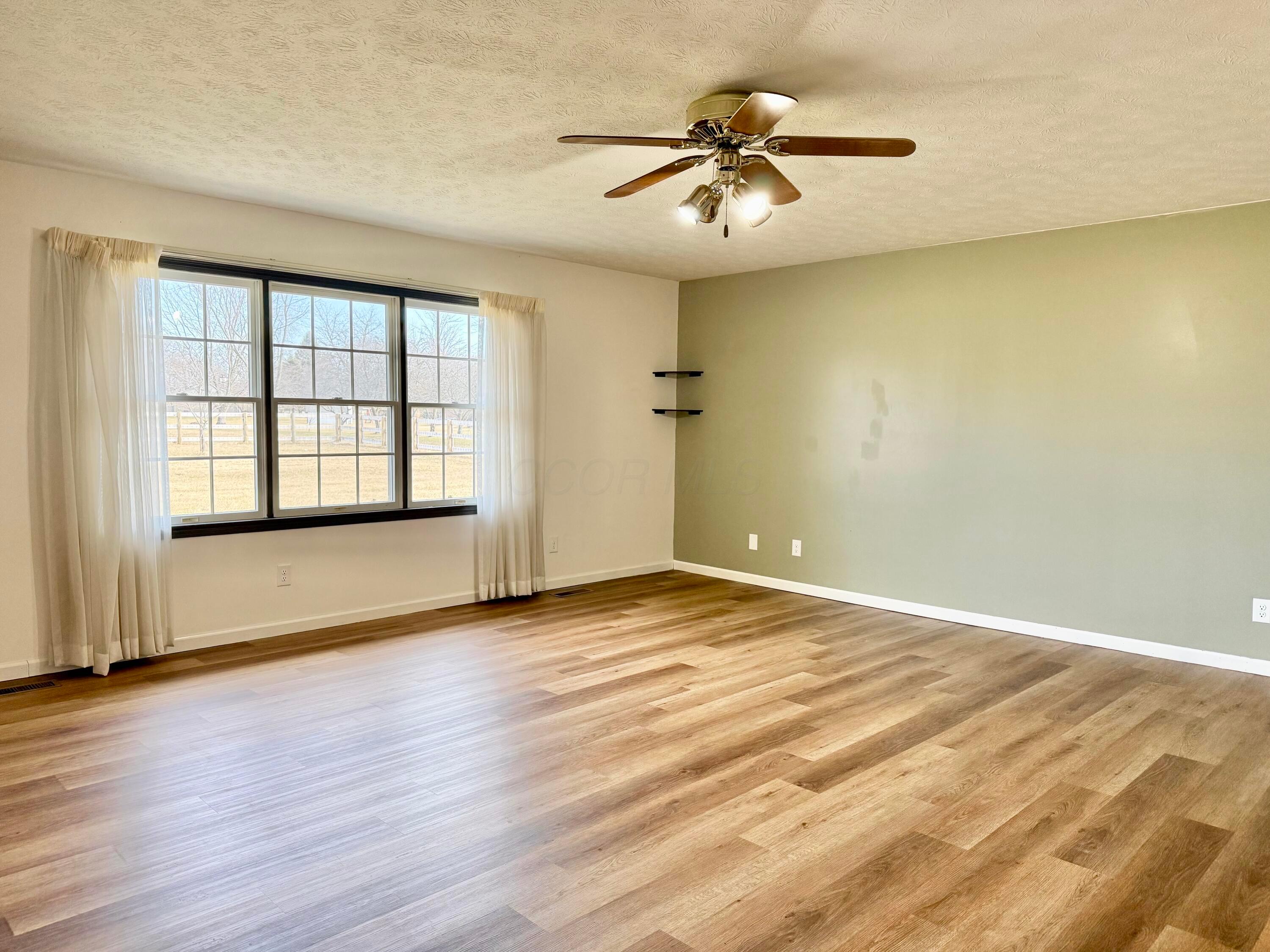 3460 Hanson Road Springfield, OH 45504 - Photo 9 of 47 IMG_5129