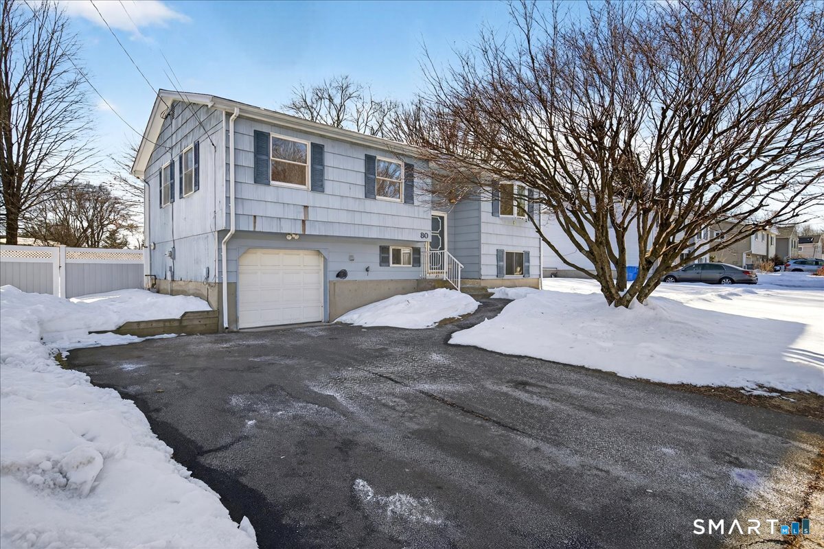 80 Flower Drive Hamden, CT 06518 - Photo 2 of 28