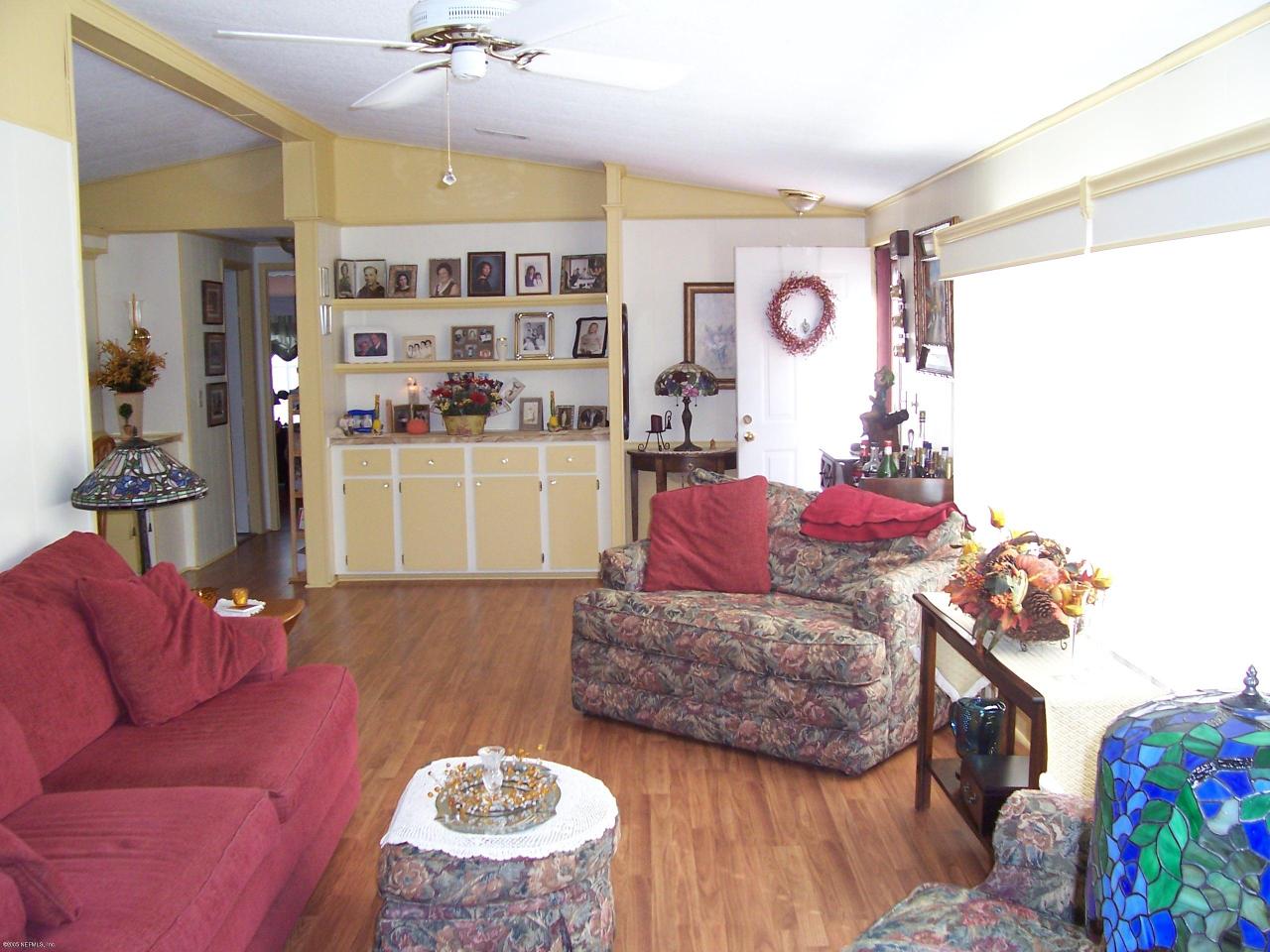 2152 Anniston Road Jacksonville, FL 32246 - Photo 3 of 12 Living Room2