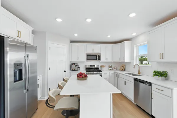 $580,000 | 1117 Annagaire Curve, Rosemount, MN 55068