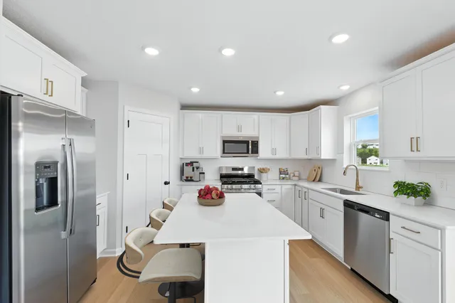 $595,390 | 1117 Annagaire Curve, Rosemount, MN 55068