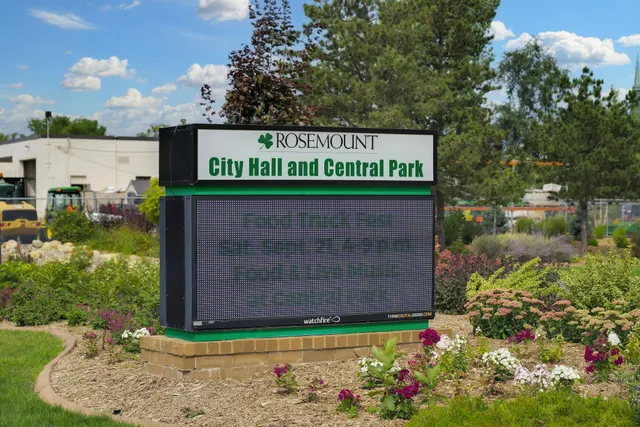 $595,390 | 1117 Annagaire Curve, Rosemount, MN 55068