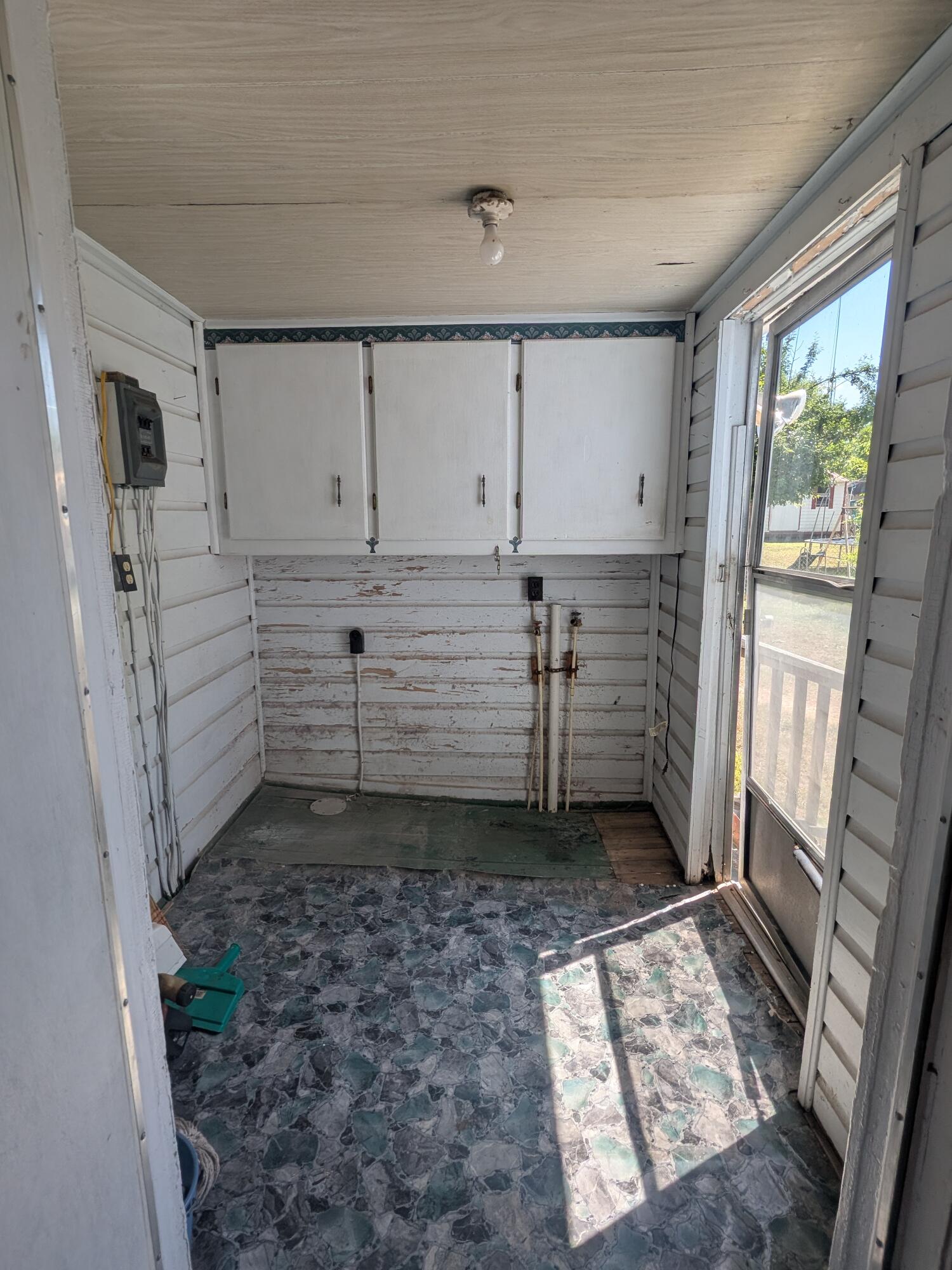 418 Mims Street Edgefield, SC 29824 - Photo 19 of 29 PXL_20260416_183226243