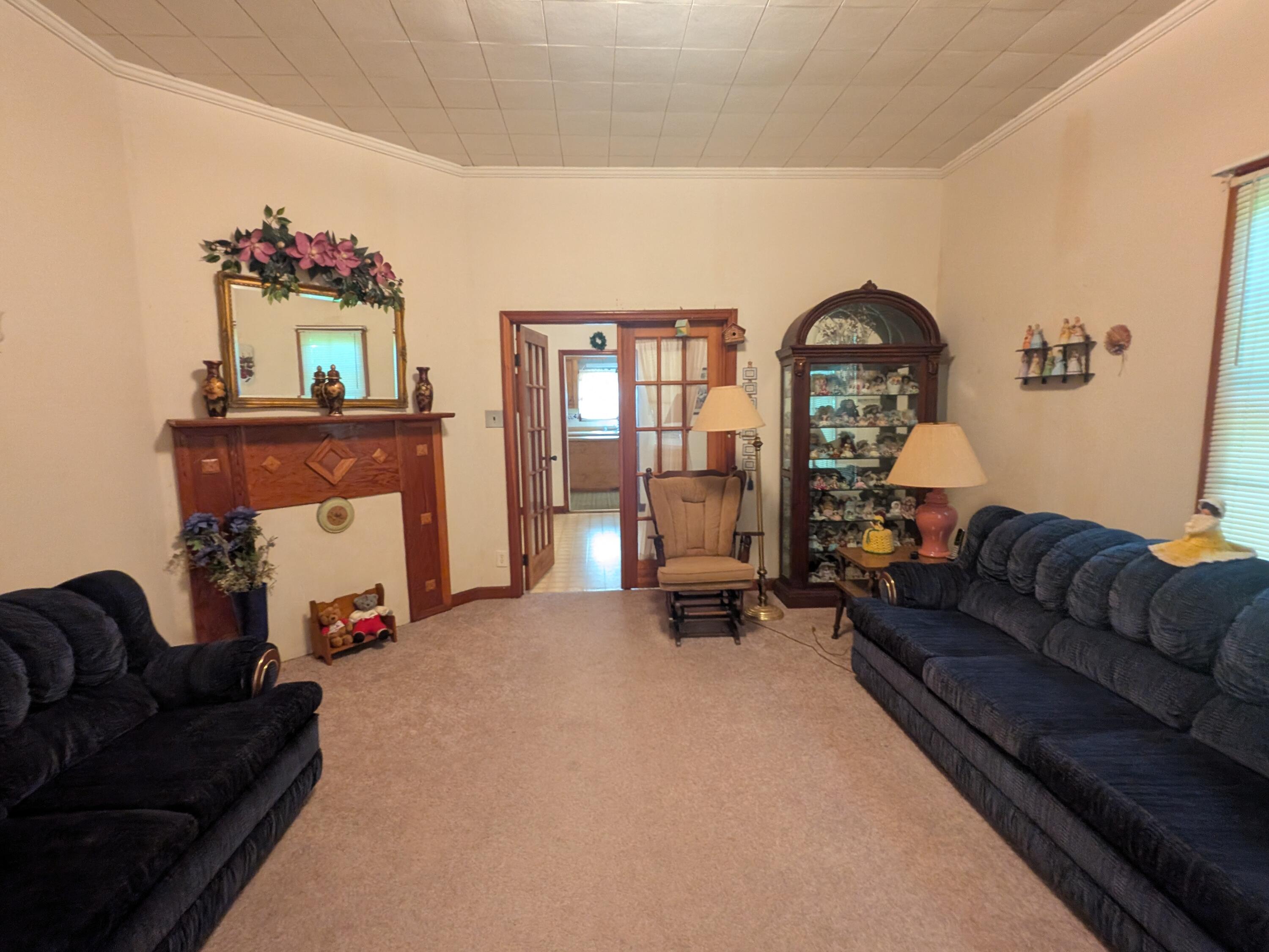 418 Mims Street Edgefield, SC 29824 - Photo 6 of 29 PXL_20260416_184139045.MP