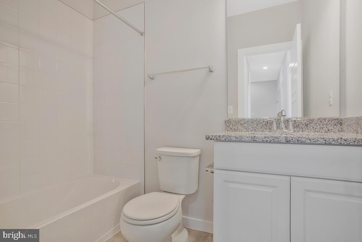 302 Summit Point Boulevard Bowie, MD 20716 - Photo 22 of 34