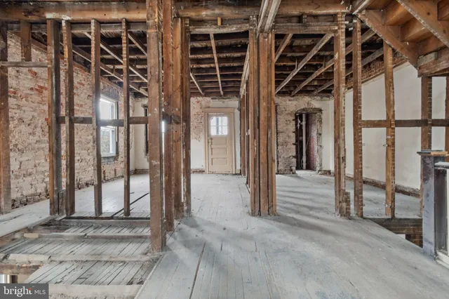 a view of an entrance of the building