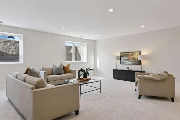 $718,950 | 2013 Mulberry Lane, Carver, MN 55315