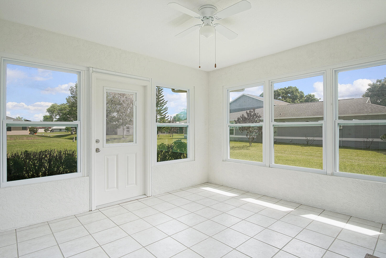 2321 Southwest 3rd Court Okeechobee, FL 34974 - Photo 32 of 37 a view of an empty room with a window
