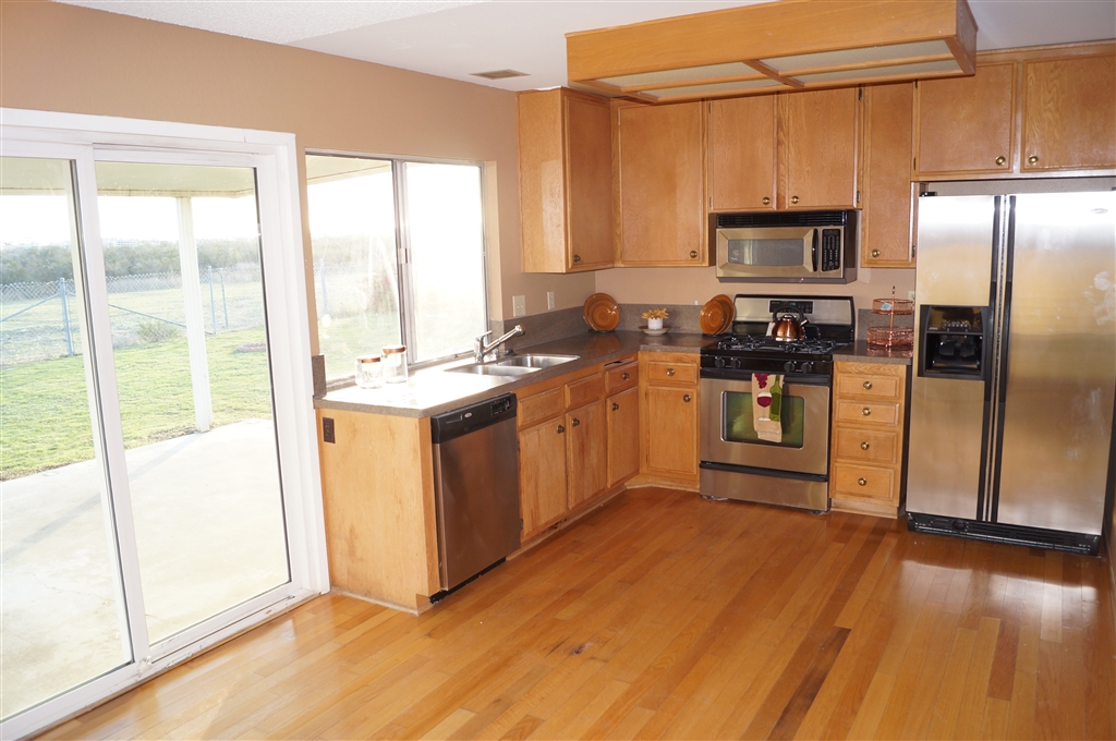 7707 Backer Road San Diego, CA 92126 - Photo 3 of 23 Gallery Image 3