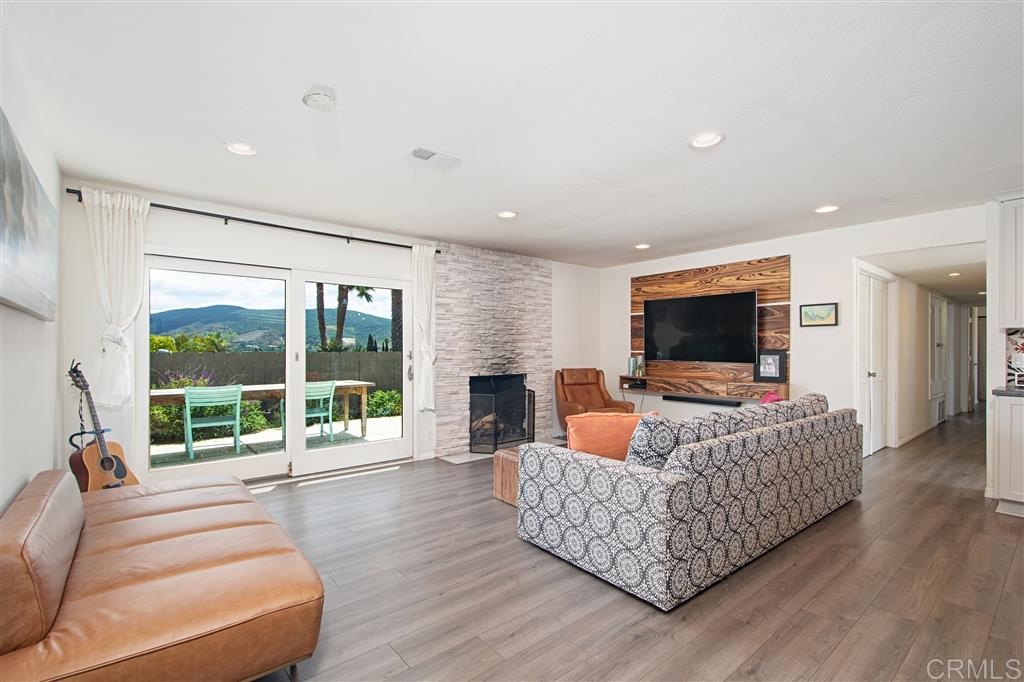 957 West Ranch Road San Marcos, CA 92078 - Photo 5 of 25
