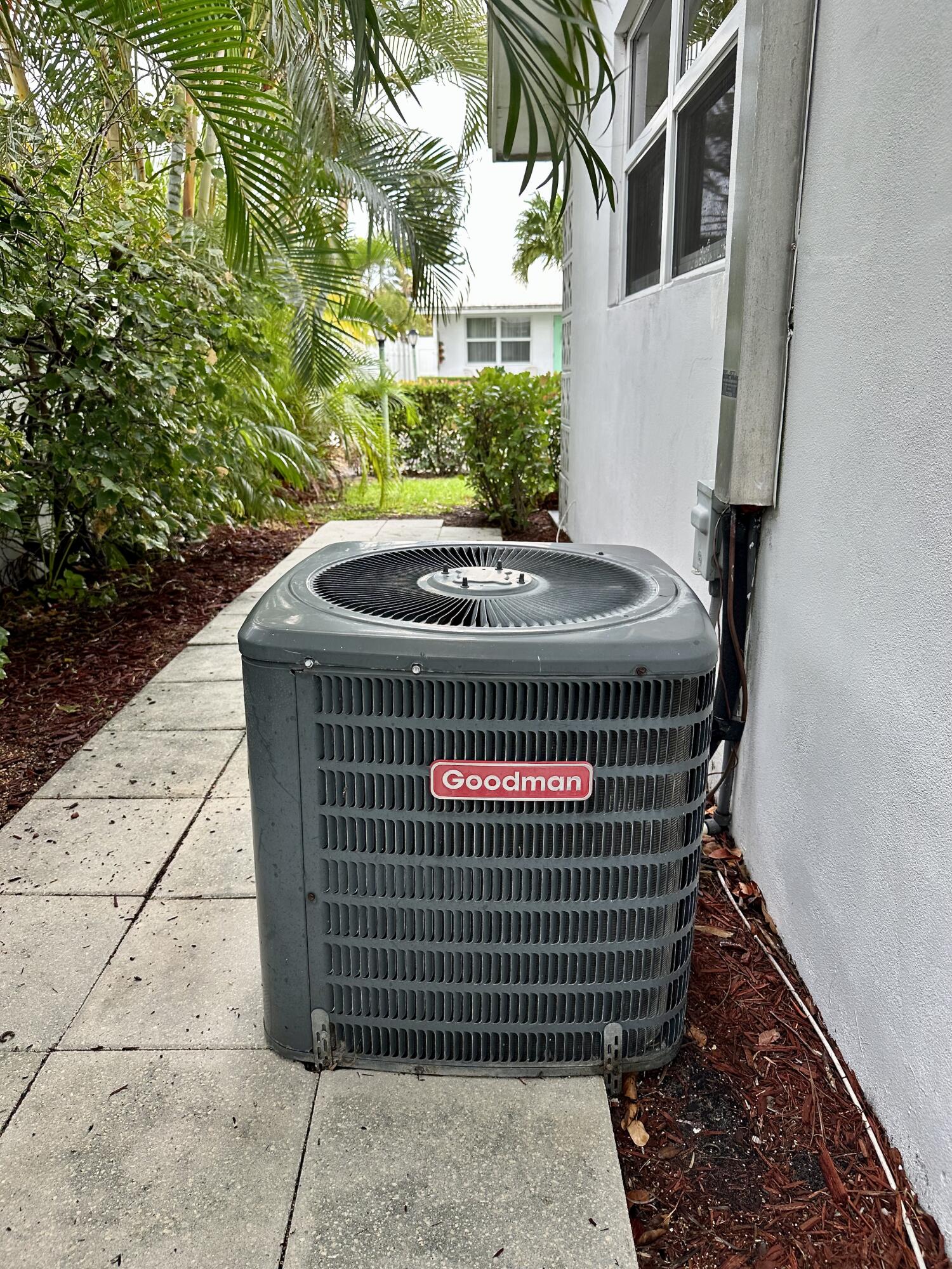 728 Ridge Road, Unit 35 Lantana, FL 33462 - Photo 28 of 35 A/C Unit