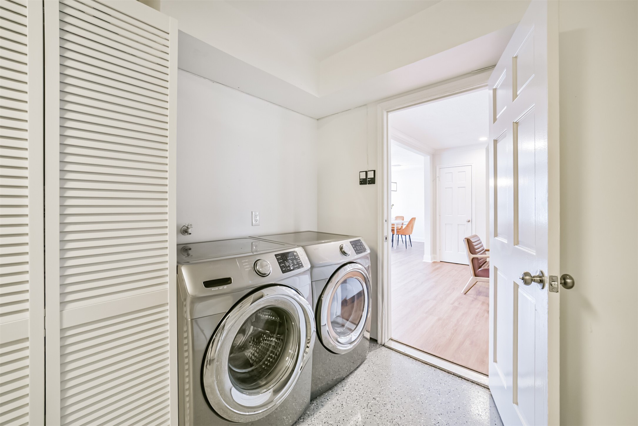 3319 Springrock Lane Houston, TX 77080 - Photo 35 of 41 a view of bathroom
