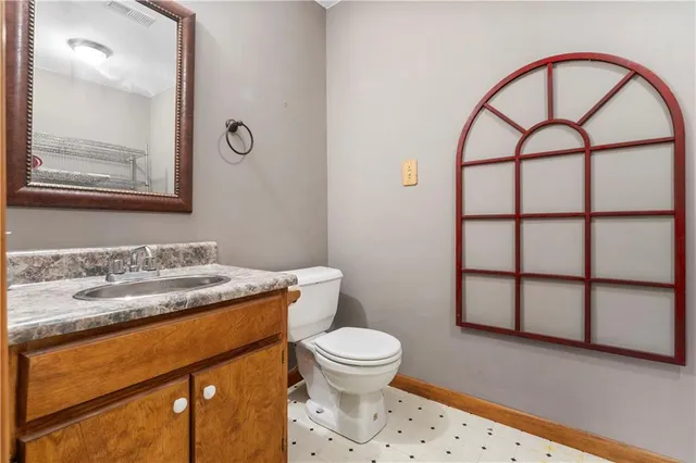 $699,900 | 3755 Ashwood Drive Southeast, Smyrna, GA 30080