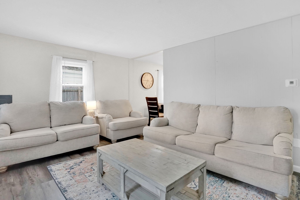 130 Fieldston Street Springfield, MA 01119 - Photo 12 of 28