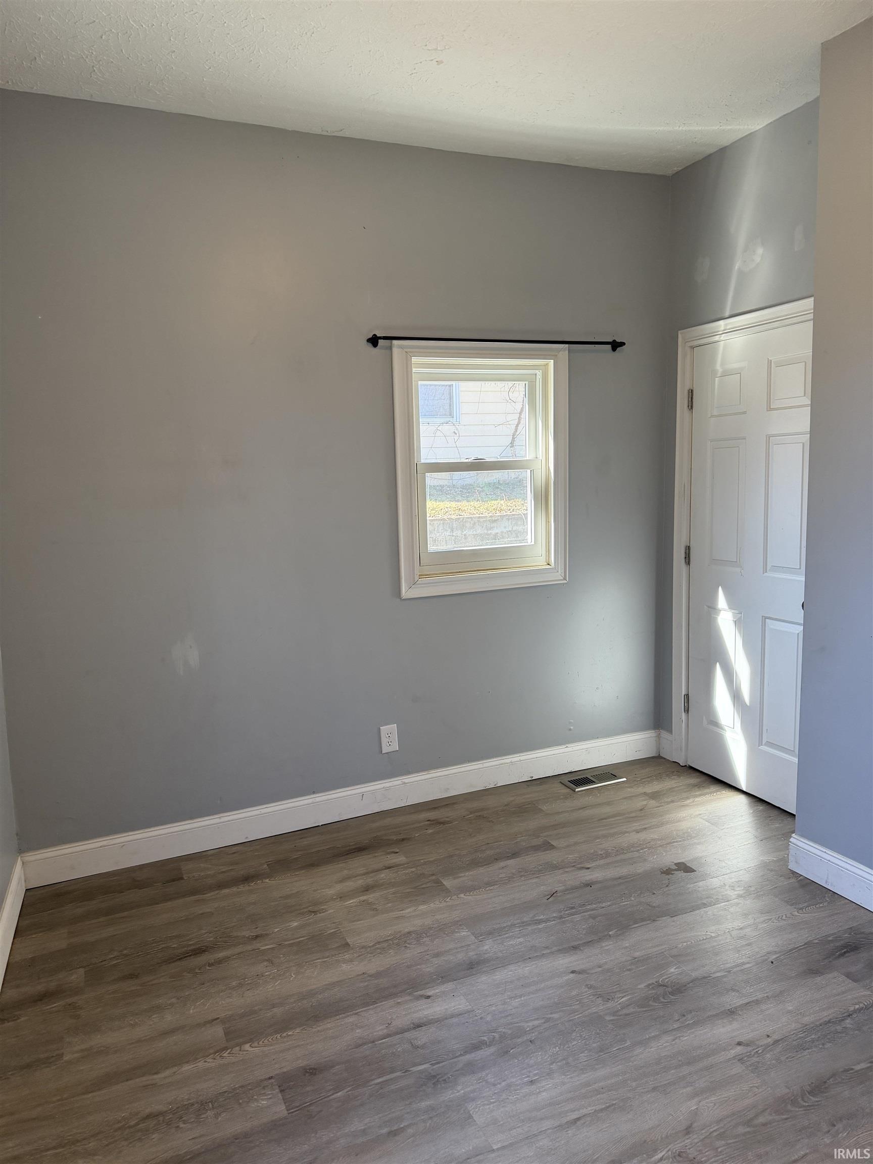 1615 West 7th Street Bloomington, IN 47404 - Photo 13 of 27