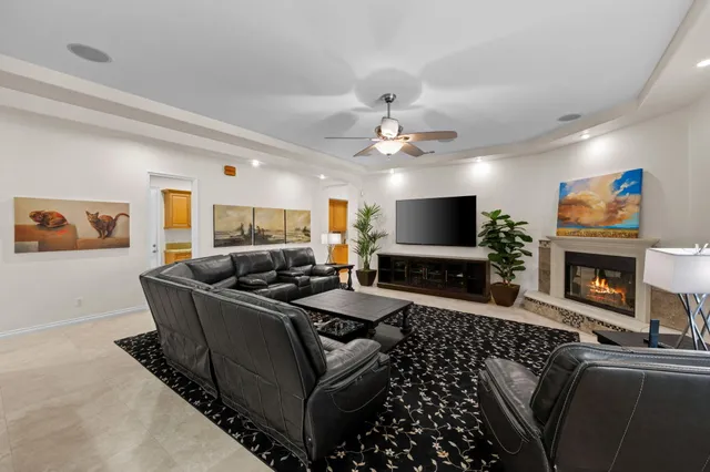 $2,250,000 | 52395 Whispering Way, La Quinta, CA 92253