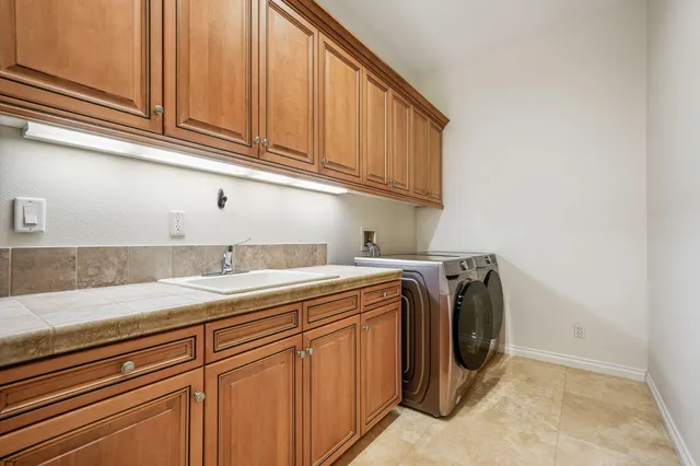 $2,250,000 | 52395 Whispering Way, La Quinta, CA 92253