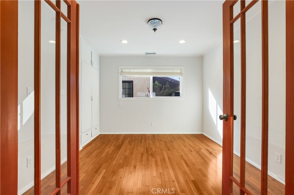 4733 Marshall Drive Culver City, CA 90230 - Photo 12 of 26