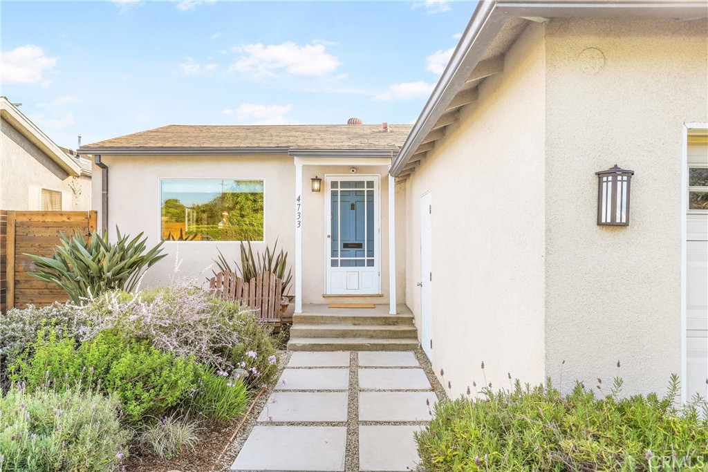 4733 Marshall Drive Culver City, CA 90230 - Photo 4 of 26