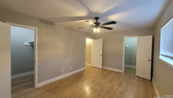 $750 | 516 Gentleman Road, Unit 15, Balcones Heights, TX 78201