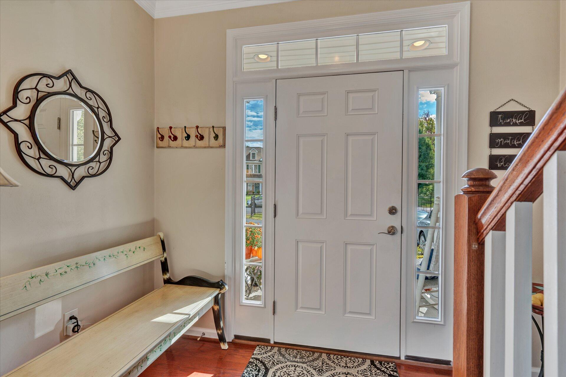 8709 Little Hoop Road Roanoke, VA 24019 - Photo 4 of 25 04-DSC0953