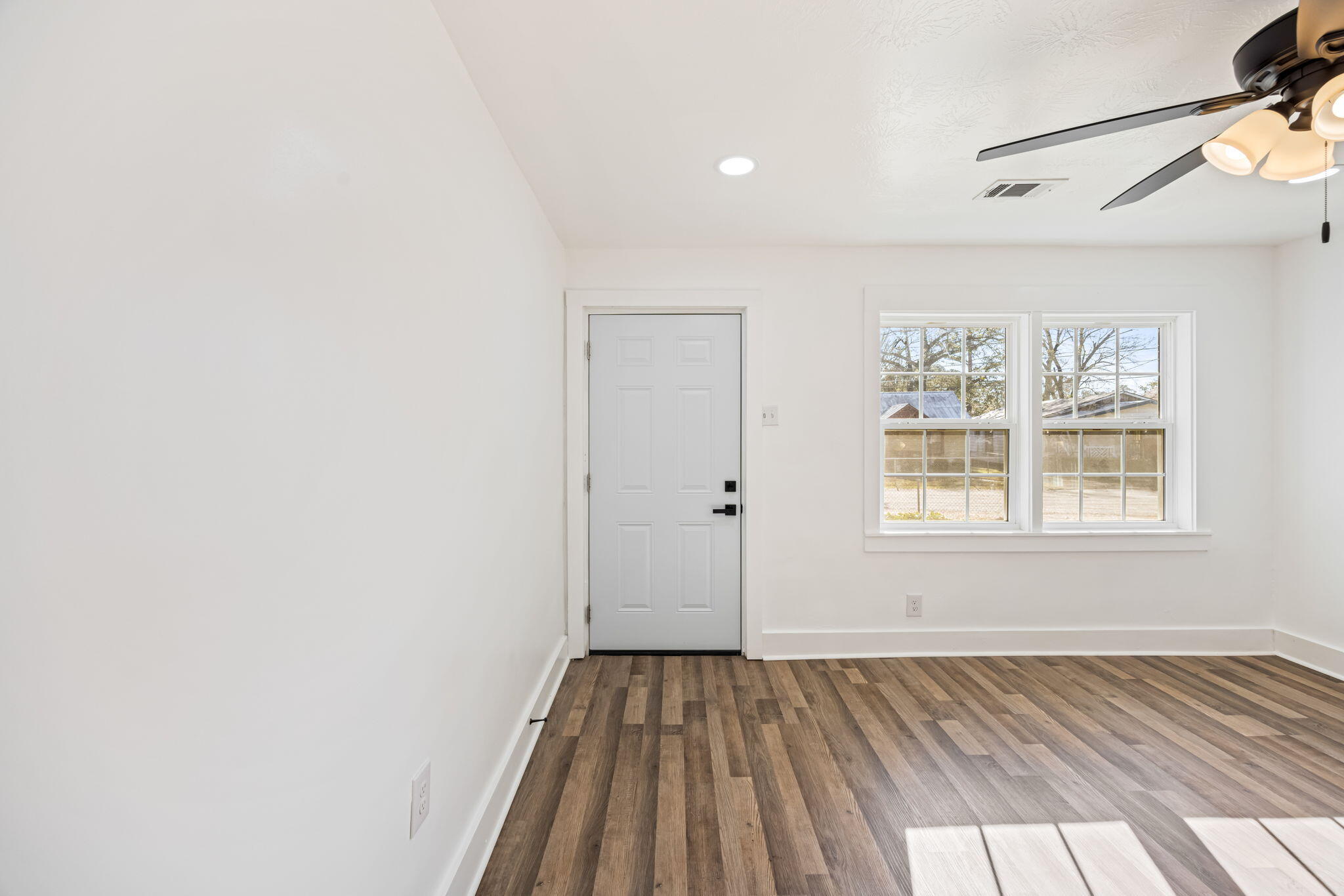 1541 Wooten Road Augusta, GA 30904 - Photo 6 of 44 11-web-or-mls-1541 Wooten Road-29