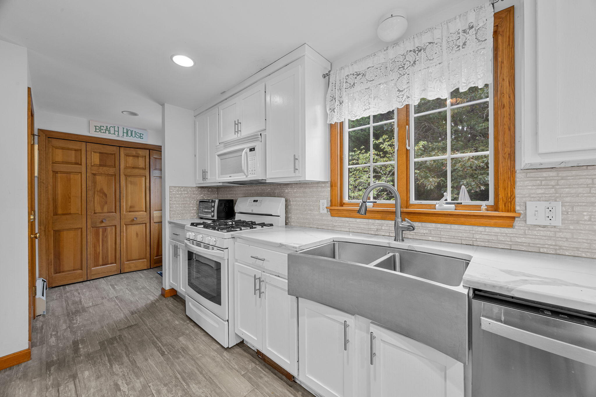 15 Old Bay Road Wellfleet, MA 02667 - Photo 14 of 46 14-web-or-mls-15-old-bay-rd