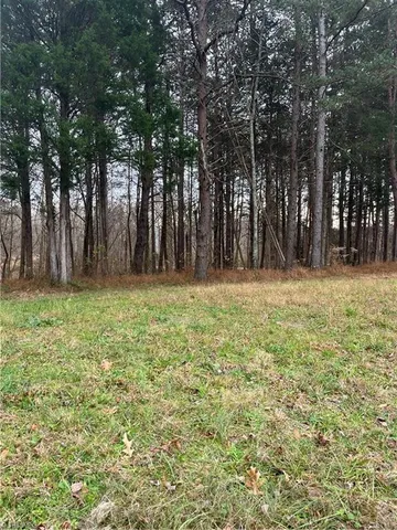 $74,900 | 2700 Edenridge Drive, High Point, NC 27265