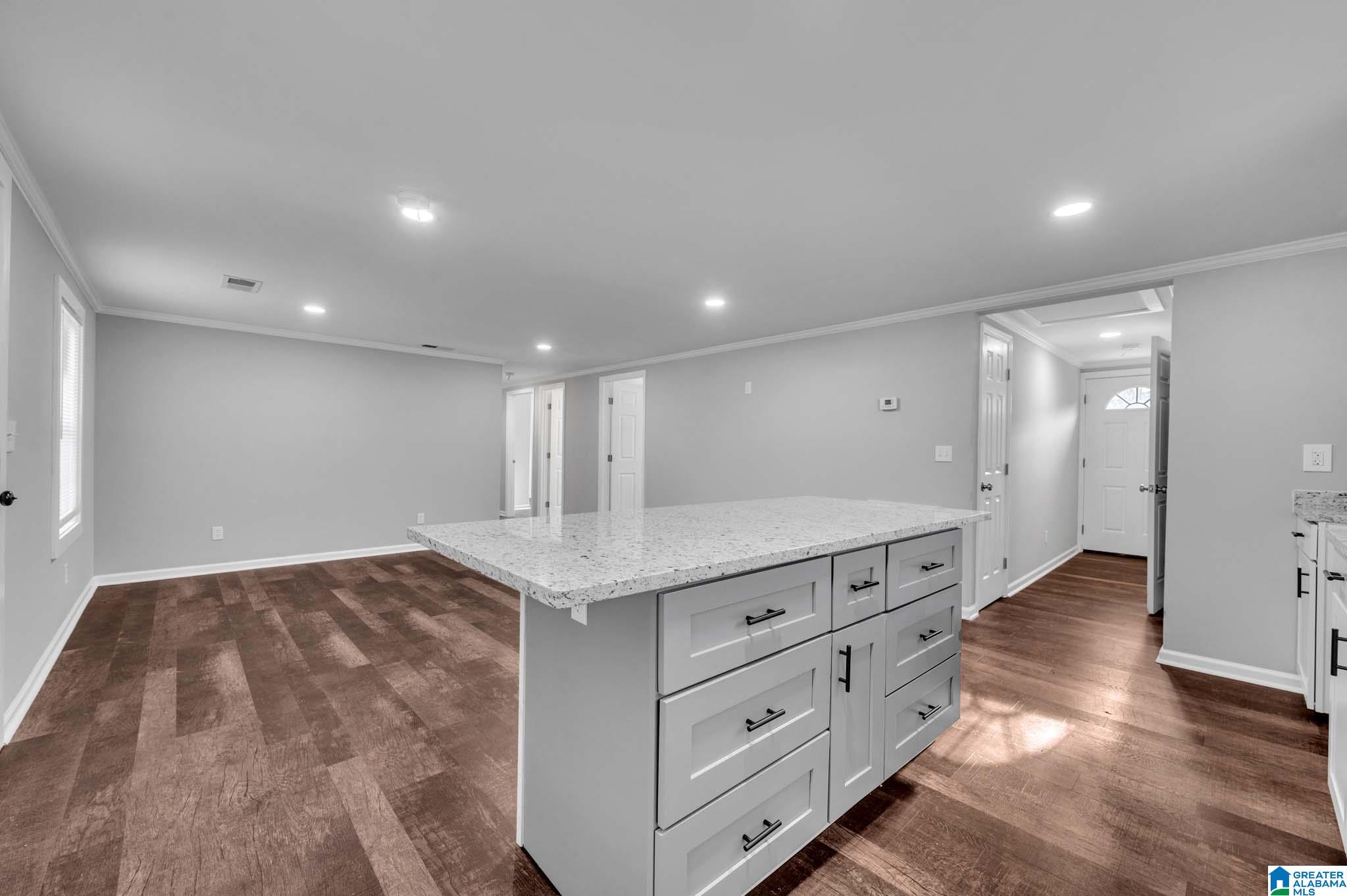 300 6th Street Docena, AL 35060 - Photo 16 of 31