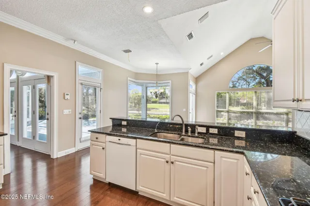 $4,950 | 13022 Huntley Manor Drive, Jacksonville, FL 32224