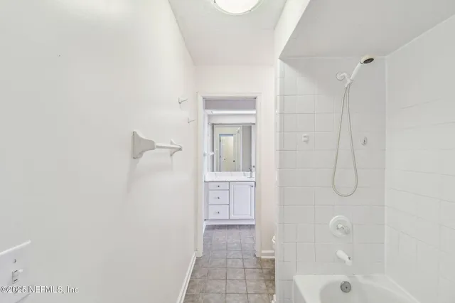 $4,950 | 13022 Huntley Manor Drive, Jacksonville, FL 32224