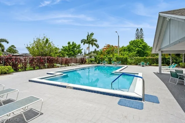 $229,000 | 9749 Maplecrest Circle, Lehigh Acres, FL 33936