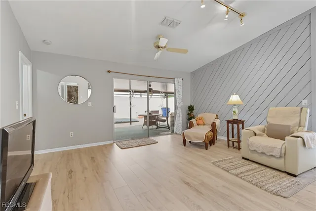 $229,000 | 9749 Maplecrest Circle, Lehigh Acres, FL 33936