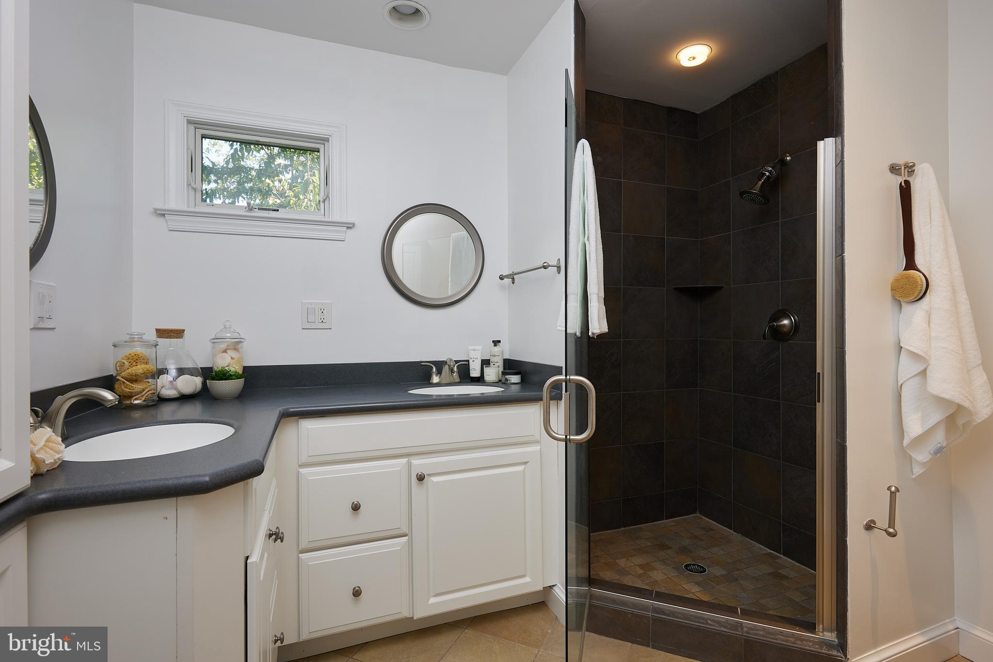 5903 Conway Road Bethesda, MD 20817 - Photo 27 of 51 Gallery Image 27
