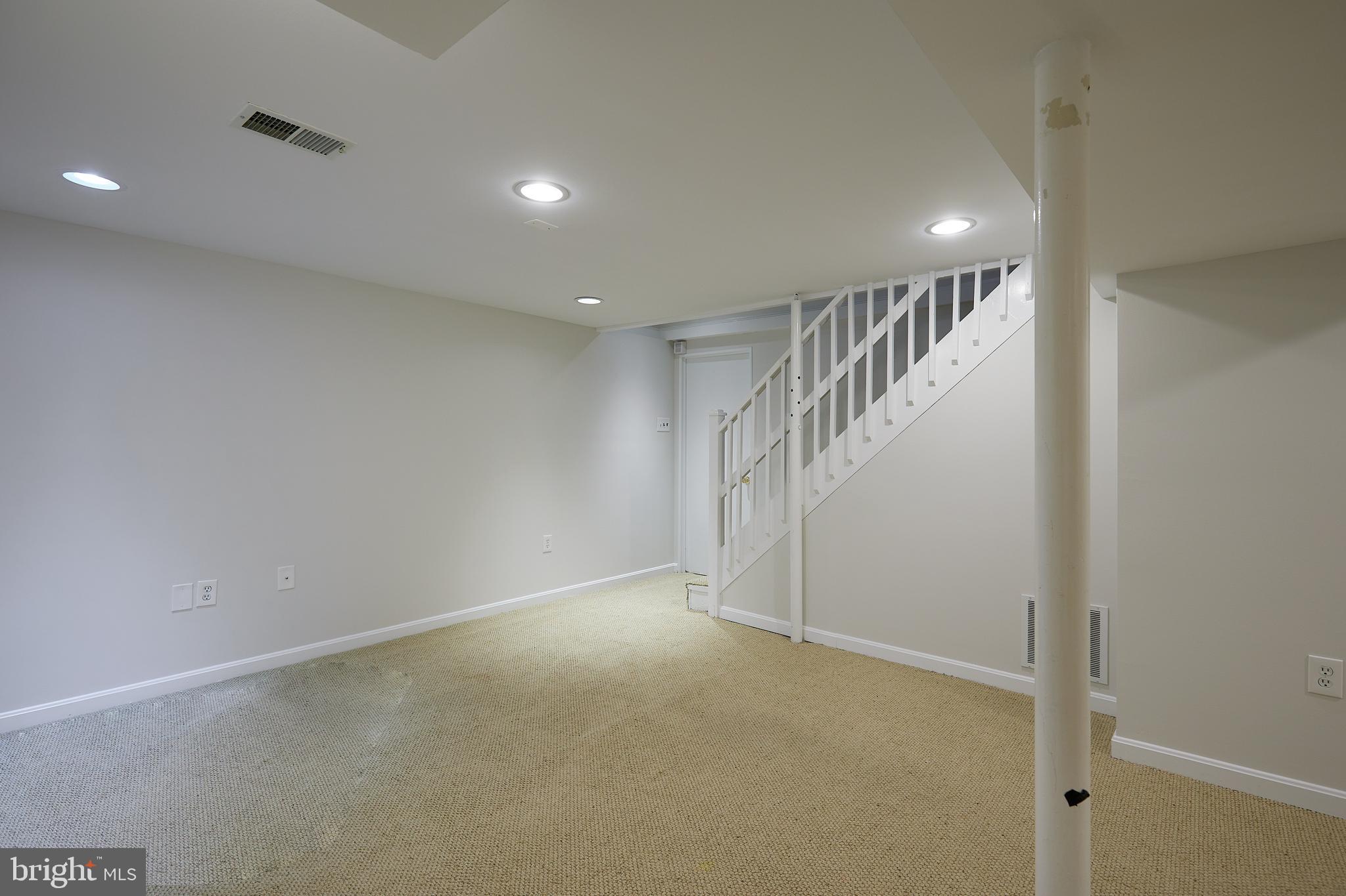 5903 Conway Road Bethesda, MD 20817 - Photo 37 of 51 Gallery Image 37