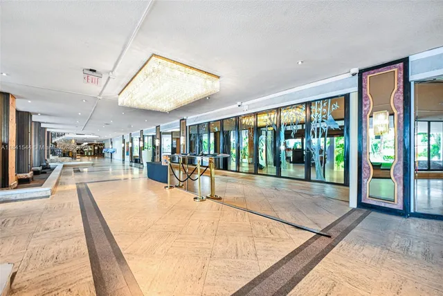 a picture of a potted plant