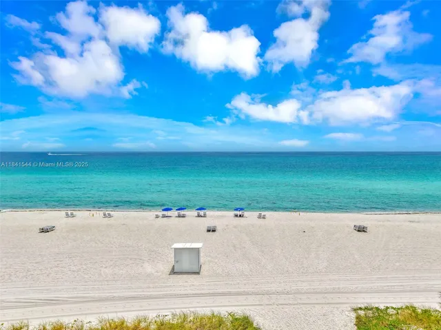 $475,000 | 5555 Collins Avenue, Unit 17A, Miami Beach, FL 33140