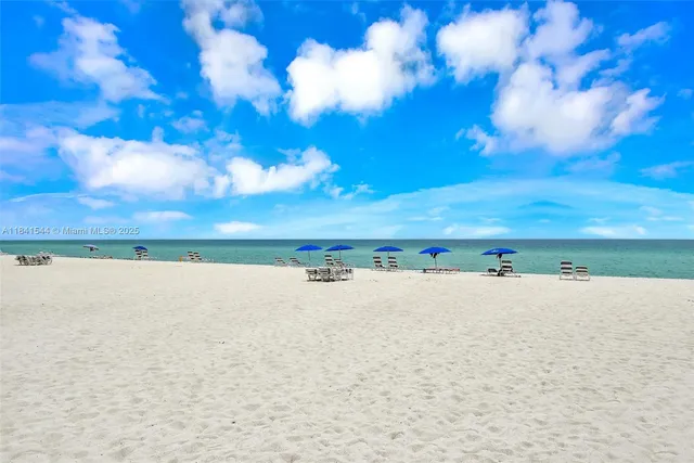 $475,000 | 5555 Collins Avenue, Unit 17A, Miami Beach, FL 33140