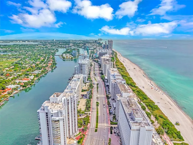 $475,000 | 5555 Collins Avenue, Unit 17A, Miami Beach, FL 33140