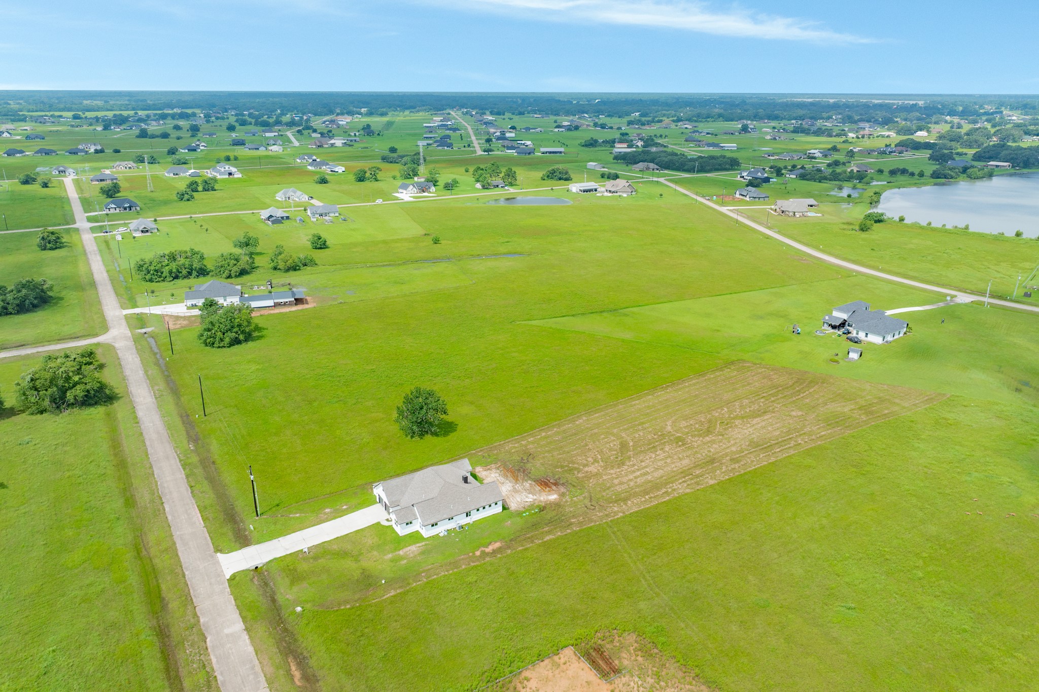 302 Colt Trail Angleton, TX 77515 - Photo 32 of 38
