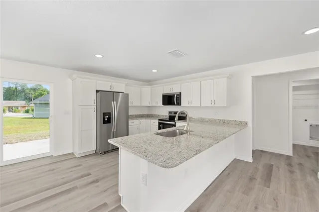 $2,000 | 13019 Northeast 7th Loop, Silver Springs, FL 34488